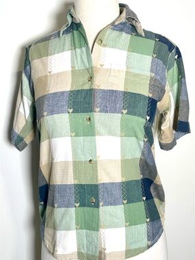 90s Company One Petites PS Plaid Heart Embroidery Short Sleeve Button Down Shirt